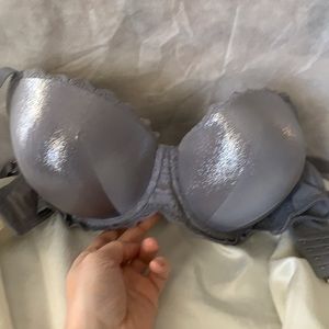 VICTORIA’S SECRET DREAM ANGELS LINED DEMI BRA